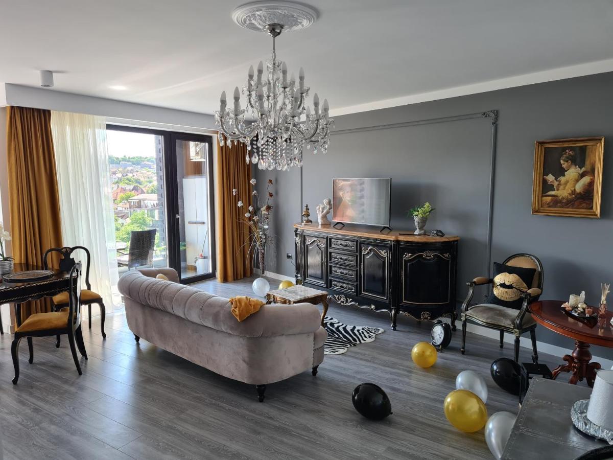 Parisian Apartment Cluj エクステリア 写真