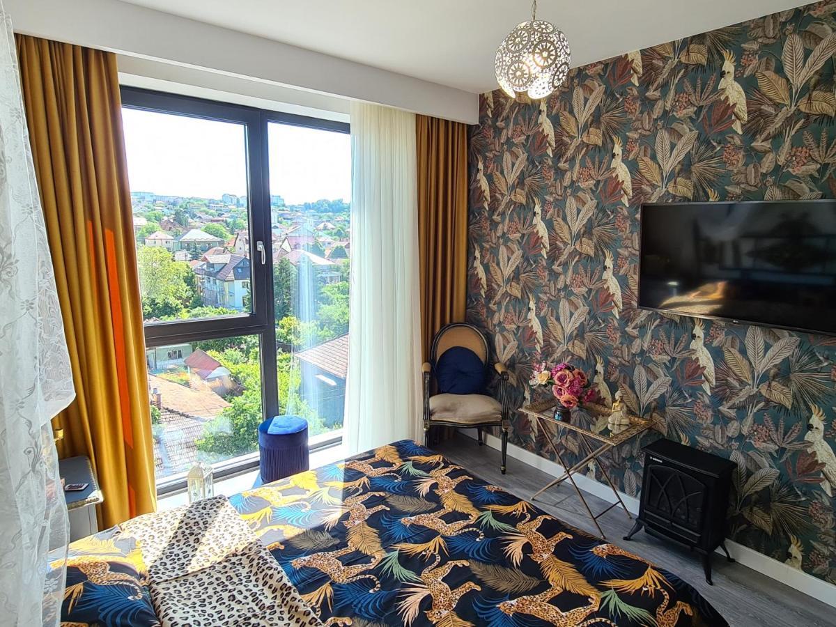 Parisian Apartment Cluj エクステリア 写真